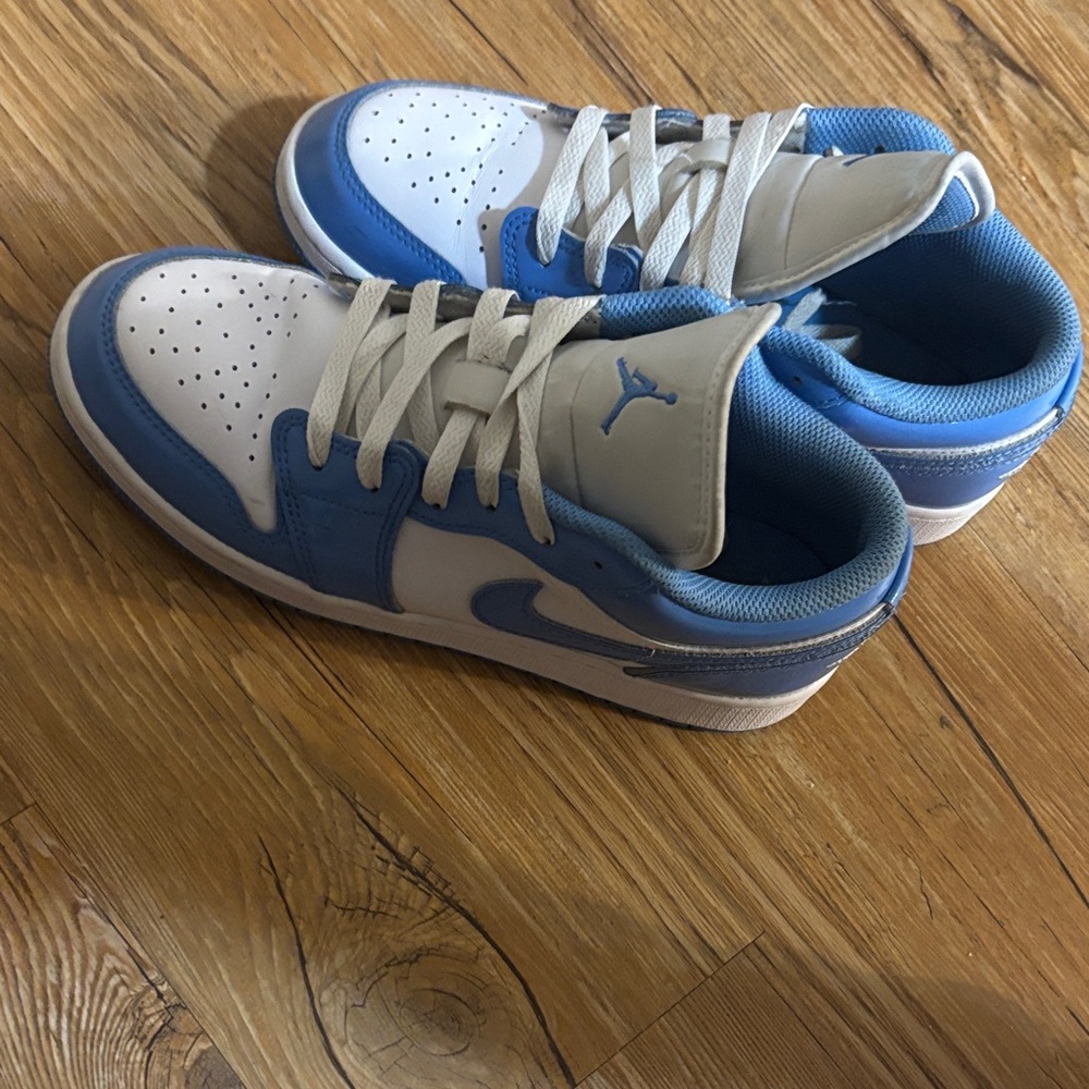 Jordan Kids Sneakers in Blue and White